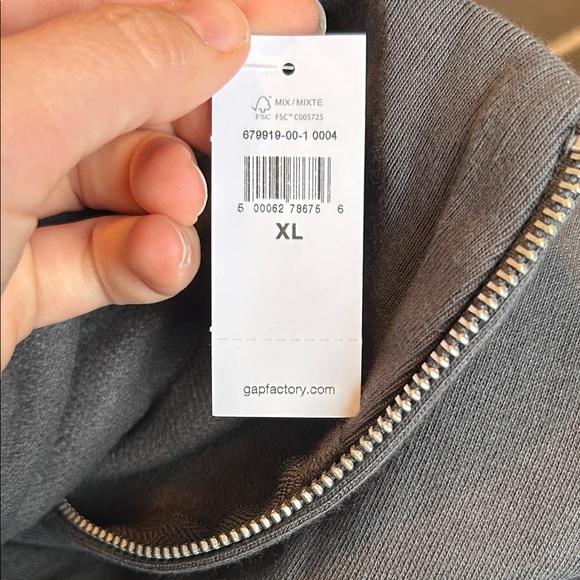 GAP Women’s Dark Gray Zip-Up Sweater - Picture 3 of 5